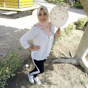 Meet your Posher, Heba